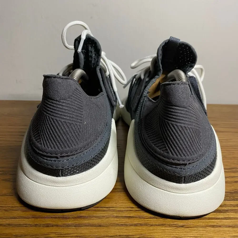 OluKai holo shoes